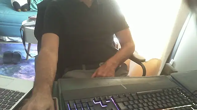 Snapshot of shyfrenchcock1 chatting on July 2026 01:21:01 PM shyfrenchcock1 online show from July 2026 01:21:01 PM