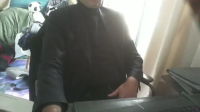 shyfrenchcock1 online show from April 2026 07:56:02 AM