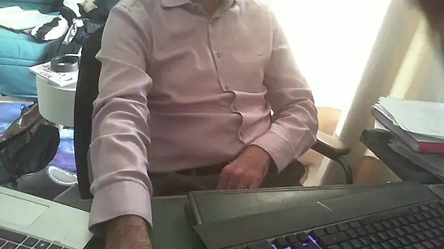 Snapshot of shyfrenchcock1 chatting on November 2025 01:04:02 PM shyfrenchcock1 online show from November 2025 01:04:02 PM