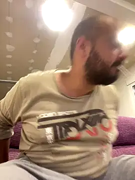 Snapshot of chicomallorca96 chatting on October 2025 03:34:04 PM chicomallorca96 online show from October 2025 03:34:04 PM