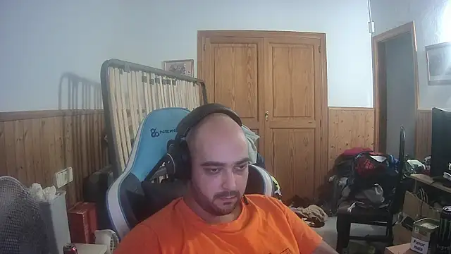 Snapshot of chicomallorca96 chatting on September 2025 02:24:02 PM chicomallorca96 online show from September 2025 02:24:02 PM