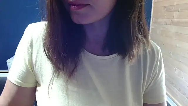 Snapshot of NovaBabe21 chatting on September 2025 05:07:01 AM NovaBabe21 online show from September 2025 05:07:01 AM