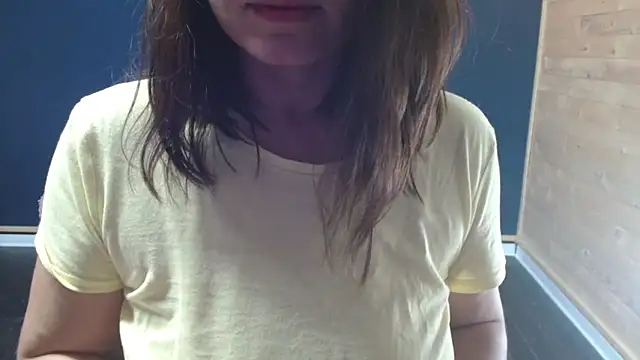 Snapshot of NovaBabe21 chatting on October 2025 03:26:02 PM NovaBabe21 online show from October 2025 03:26:02 PM