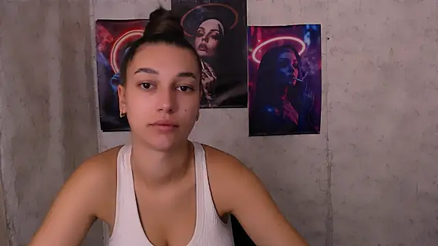 KarolinaRosse  online show from September 2025 04:59:01 AM