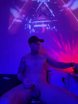 Snapshot of Alexandrei chatting on February 2026 11:27:01 AM Alexandrei online show from February 2026 11:27:01 AM