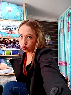 VIOLETA-25  online show from October 2025 03:42:01 PM