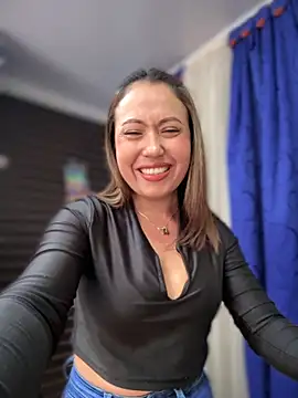 VIOLETA-25  online show from December 2025 02:51:01 PM