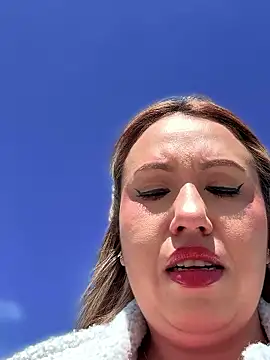 Snapshot of VIOLETA-25_ chatting on January 2026 03:06:01 PM VIOLETA-25 online show from January 2026 03:06:01 PM