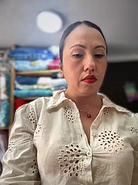 VIOLETA-25  online show from November 2025 02:50:01 PM