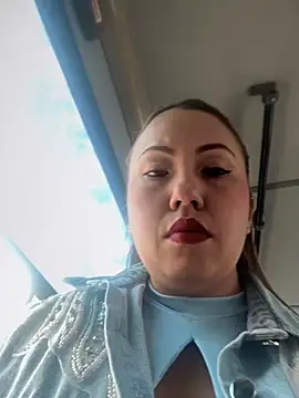 VIOLETA-25  online show from October 2025 03:00:01 PM