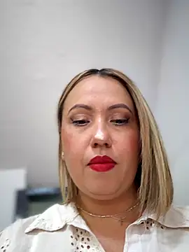 VIOLETA-25  online show from June 2026 03:33:01 PM