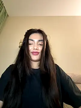 Sweet Khalifa  online show from November 2025 02:43:02 PM