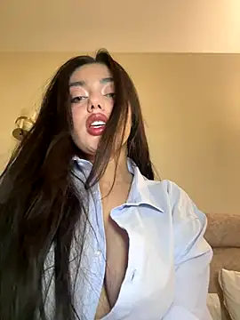 Snapshot of Sweet_Khalifa_ chatting on December 2025 03:16:01 PM Sweet Khalifa online show from December 2025 03:16:01 PM