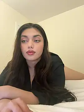 Sweet Khalifa  online show from December 2024 02:17:02 PM