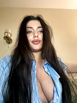 Sweet Khalifa  online show from November 2025 03:17:02 PM