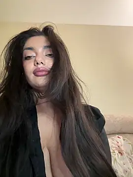Snapshot of Sweet_Khalifa_ chatting on November 2025 03:01:02 PM Sweet Khalifa online show from November 2025 03:01:02 PM