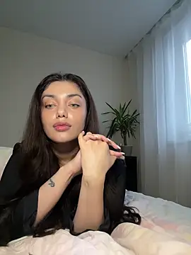 Sweet Khalifa  online show from January 2025 01:08:01 PM