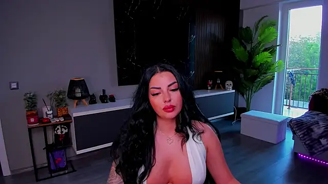 Snapshot of anemarieejolie chatting on May 2026 04:11:02 PM anemarieejolie online show from May 2026 04:11:02 PM