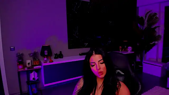 anemarieejolie online show from February 2026 06:31:01 PM