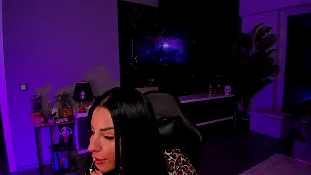 anemarieejolie online show from March 2026 06:08:01 PM