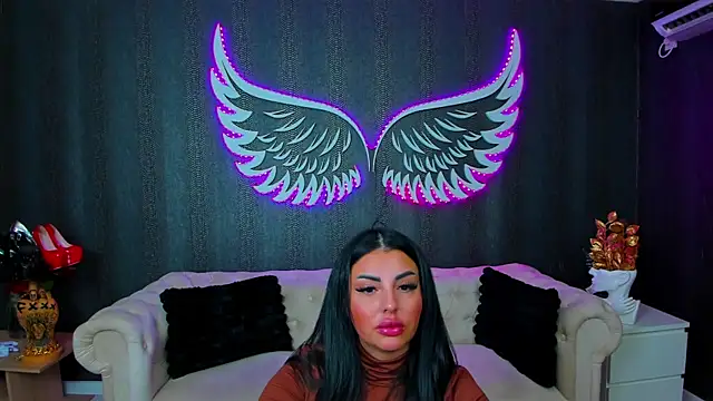 anemarieejolie online show from December 2025 06:29:02 PM