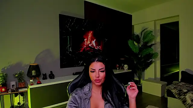 anemarieejolie online show from February 2026 07:01:01 PM