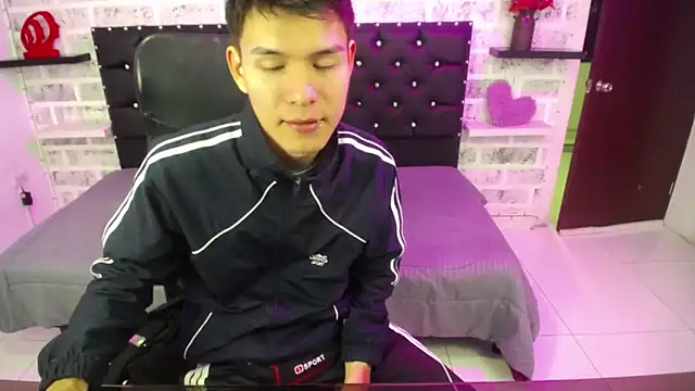 Snapshot of Zafiro_Chizuy chatting on December 2024 03:13:02 AM Zafiro Chizuy online show from December 2024 03:13:02 AM