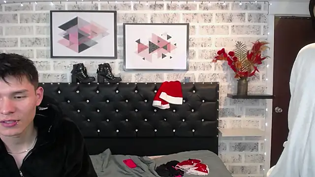 Snapshot of Zafiro_Chizuy chatting on December 2024 10:06:01 AM Zafiro Chizuy online show from December 2024 10:06:01 AM