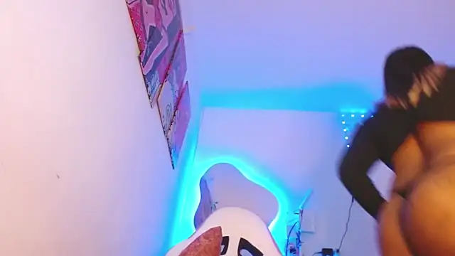 Miranda-brow online show from March 2026 11:06:02 PM