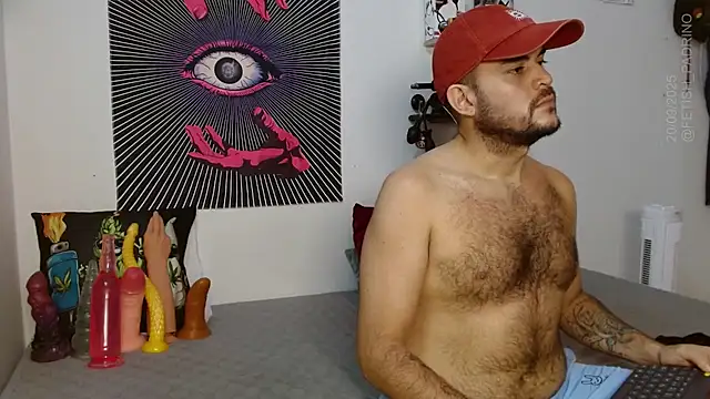 Snapshot of fetish_padrino chatting on September 2025 02:11:02 PM fetish padrino online show from September 2025 02:11:02 PM