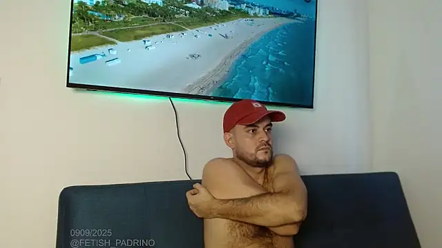 Snapshot of fetish_padrino chatting on September 2025 04:38:01 PM fetish padrino online show from September 2025 04:38:01 PM