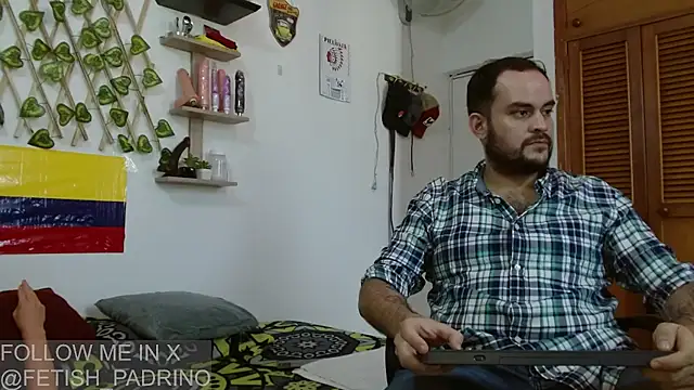 Snapshot of fetish_padrino chatting on March 2025 03:03:02 PM fetish padrino online show from March 2025 03:03:02 PM
