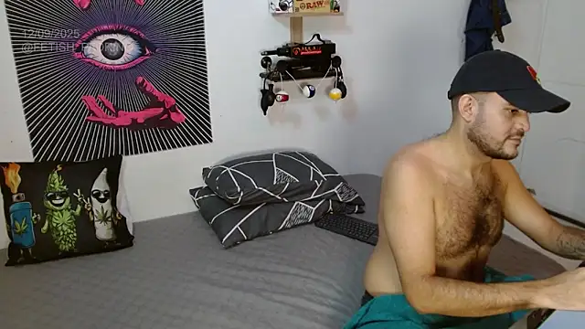 Snapshot of fetish_padrino chatting on September 2025 03:45:01 PM fetish padrino online show from September 2025 03:45:01 PM