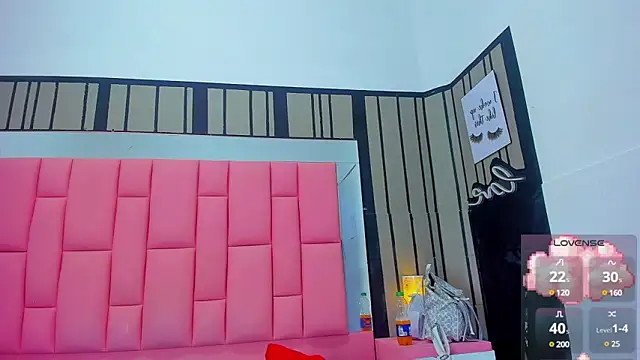 Snapshot of Ashleimoss chatting on March 2025 11:31:02 AM Ashleimoss online show from March 2025 11:31:02 AM