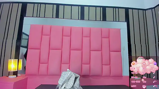 Snapshot of Ashleimoss chatting on February 2025 11:46:02 AM Ashleimoss online show from February 2025 11:46:02 AM