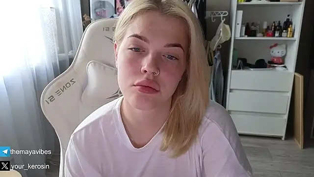 Maya Rave online show from May 2026 03:25:01 AM