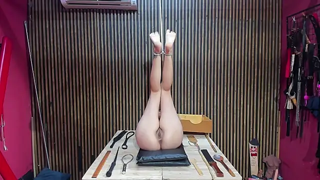 BDSM Vantablack  online show from February 2026 06:26:01 AM