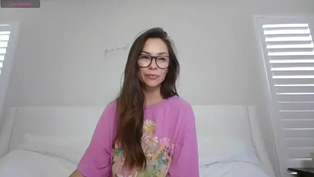 Snapshot of mixedasiangirl chatting on September 2025 06:36:01 PM mixedasiangirl online show from September 2025 06:36:01 PM