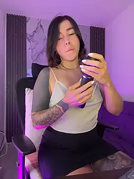 luccianagreyy online show from June 2026 11:38:01 AM
