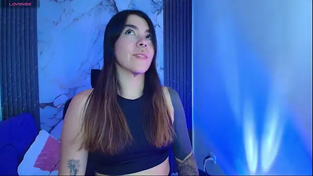 luccianagreyy online show from April 2026 01:37:01 PM