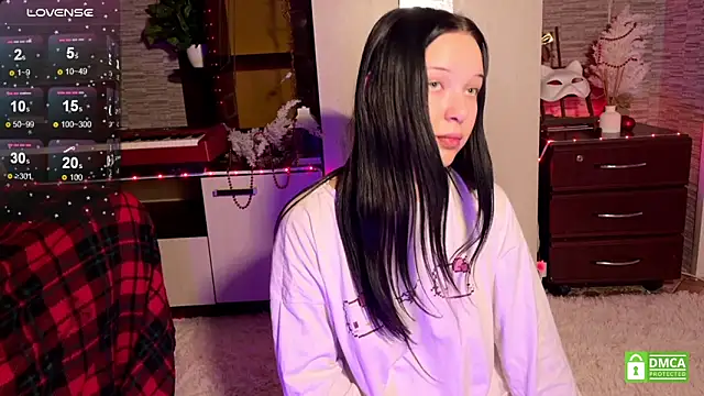 Snapshot of michelle_windrose chatting on December 2024 09:26:02 PM michelle windrose online show from December 2024 09:26:02 PM