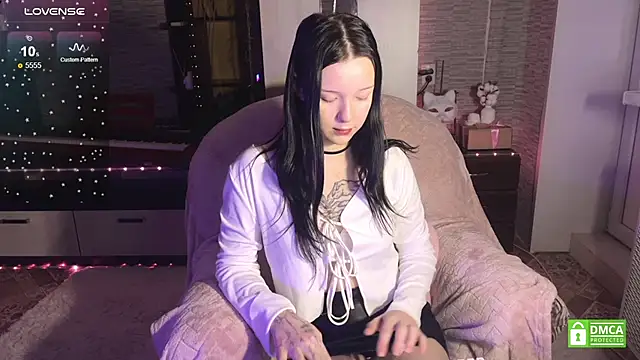 Snapshot of michelle_windrose chatting on January 2025 07:22:01 PM michelle windrose online show from January 2025 07:22:01 PM