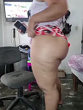 steisy325 online show from March 2026 02:13:01 PM