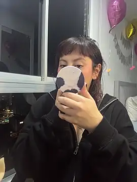 PoliBenett  online show from December 2025 03:06:02 AM