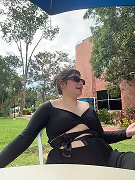 PoliBenett  online show from November 2025 07:18:01 PM