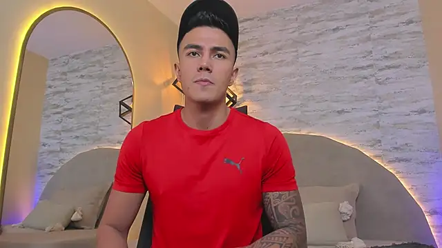 Aron Bolt online show from February 2026 12:25:02 PM