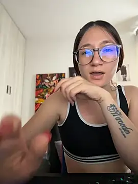 Snapshot of haanna_thompsoon chatting on July 2026 07:53:01 PM haanna thompsoon online show from July 2026 07:53:01 PM