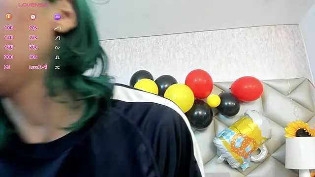 Im gaia online show from September 2025 01:06:02 PM