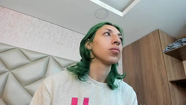 Im gaia online show from November 2025 12:09:02 PM