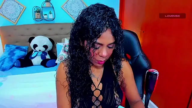 Edelaine rogers online show from May 2026 07:19:02 AM